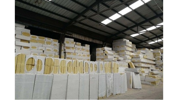 巖棉板防火等級是多少